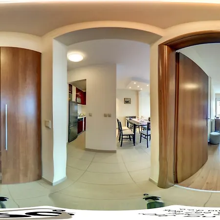 Apartment Globo Krstarica Split