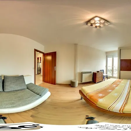Apartment Globo Krstarica