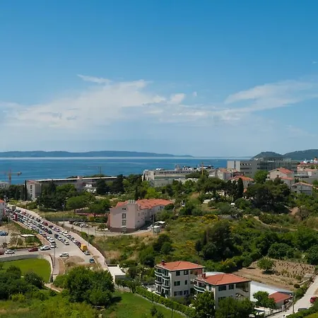 Apartment Globo Krstarica Split