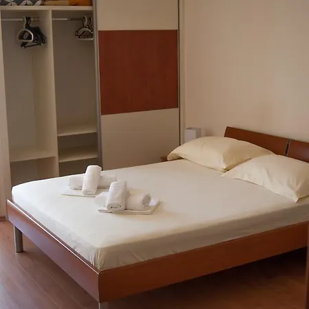 Apartment Globo Krstarica *